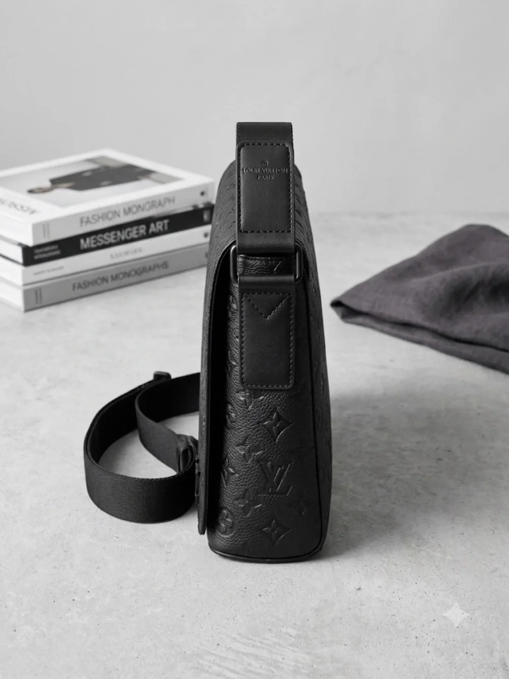 The Unbranded Brand inspired black